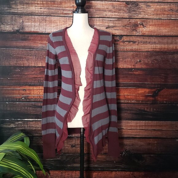 NWT BB Jeans Cardigan Sweater Size Medium Open Ruffle Front Lightweight Striped - Picture 7 of 11